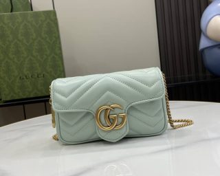 Replica Gucci GG Marmont MatelassÉ Leather Super Mini Bag 476433