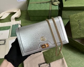 Replica Gucci Diana Mini Bag With Bamboo 696817