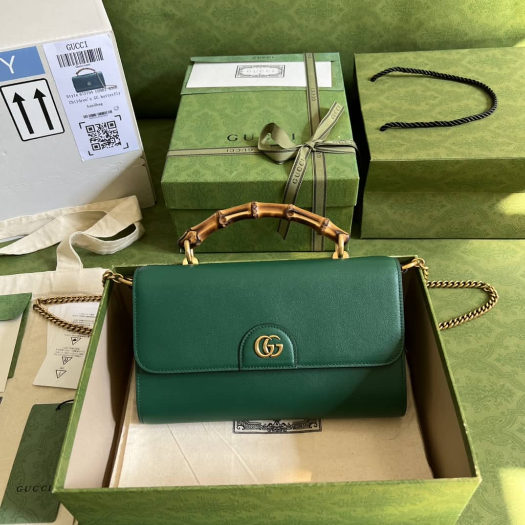 Replica Gucci Diana Mini Shoulder Bag ‎With Bamboo 675795