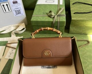 Replica Gucci Diana Mini Shoulder Bag ‎With Bamboo 675795