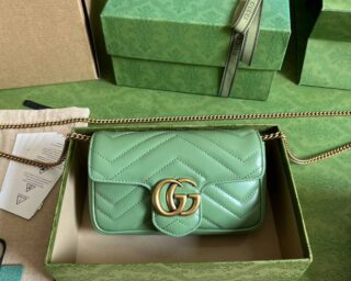 Replica Gucci GG Marmont MatelassÉ Leather Super Mini Bag 476433