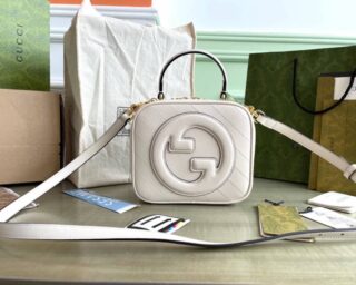 Replica Gucci Blondie Top Handle Crossbody Bag 744434