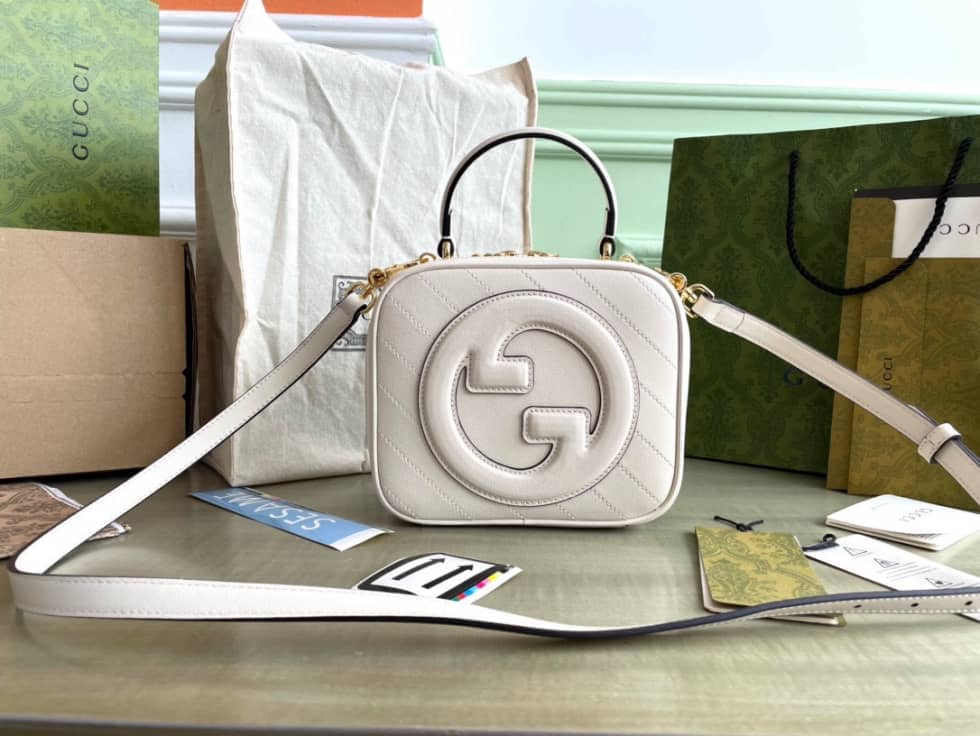 Replica Gucci Blondie Top Handle Crossbody Bag 744434