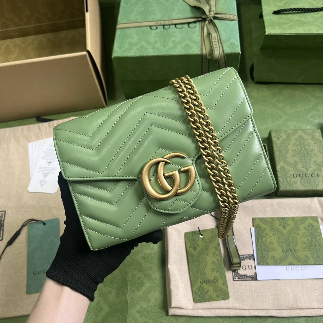 Replica Gucci GG Marmont MatelassÉ Chain Mini Bag 474575