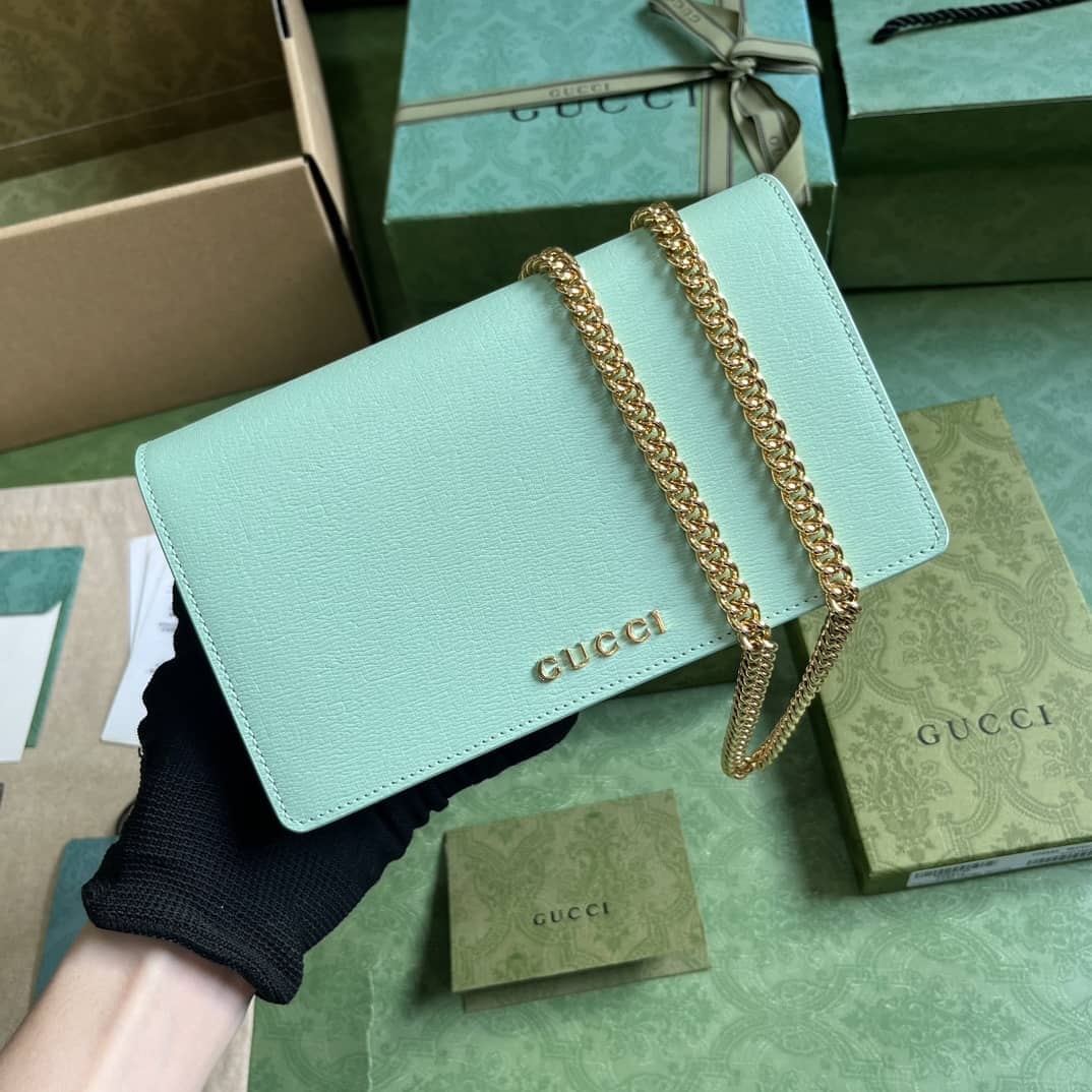 Replica Gucci Chain Wallet With Gucci Script 772643