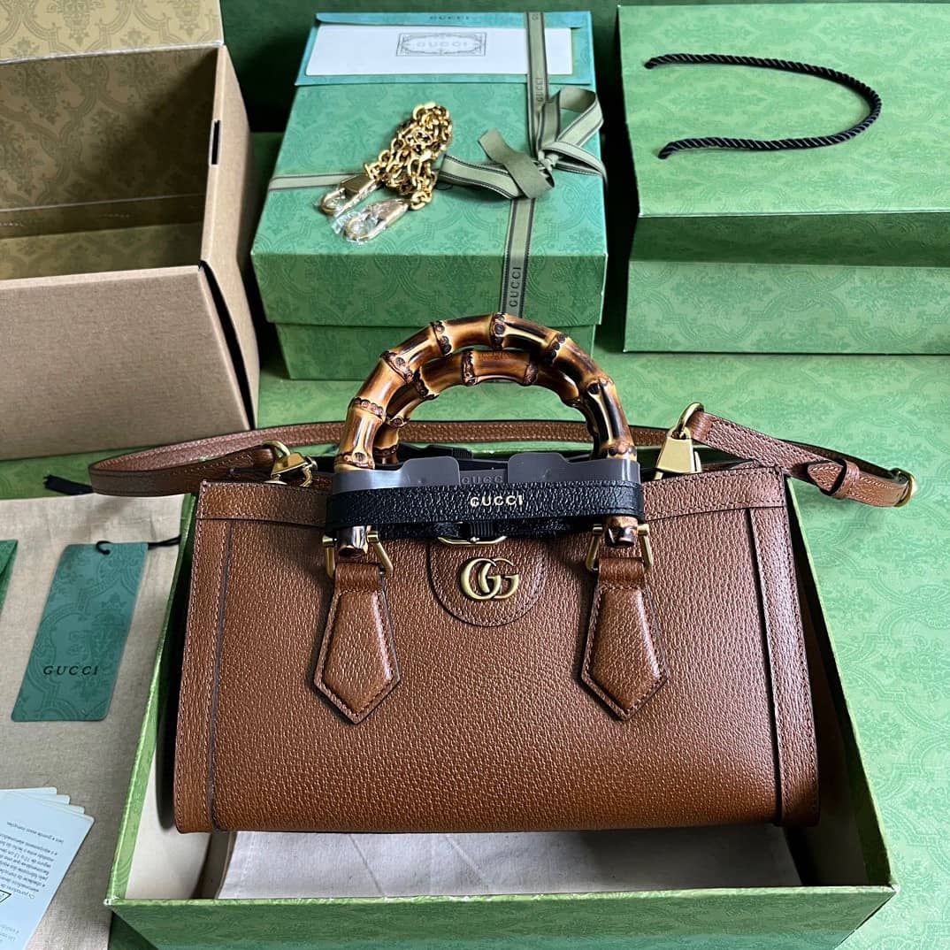 Replica Gucci Diana Small Shoulder Bag 735153