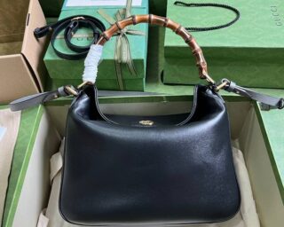 Replica Gucci Diana Medium Shoulder Bag 746124