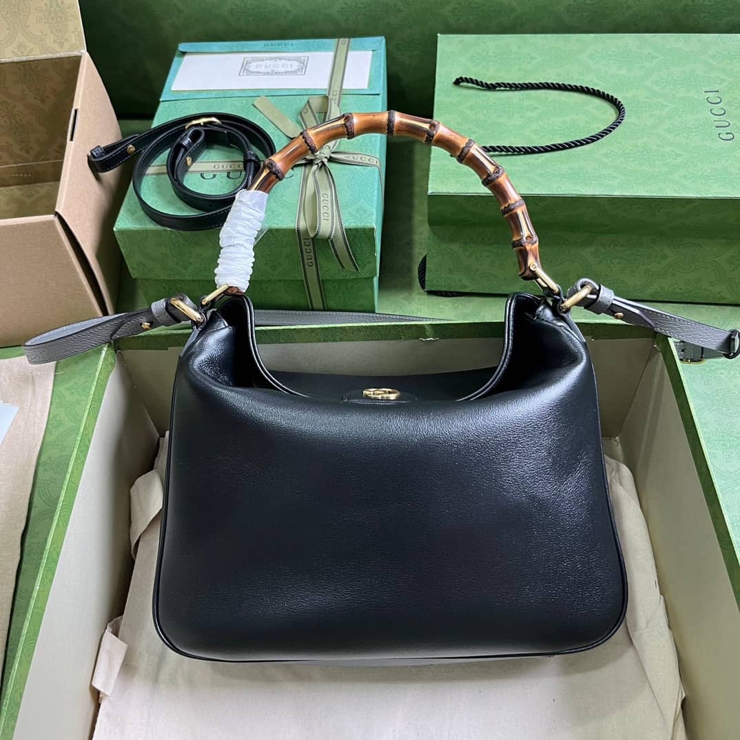 Replica Gucci Diana Medium Shoulder Bag 746124