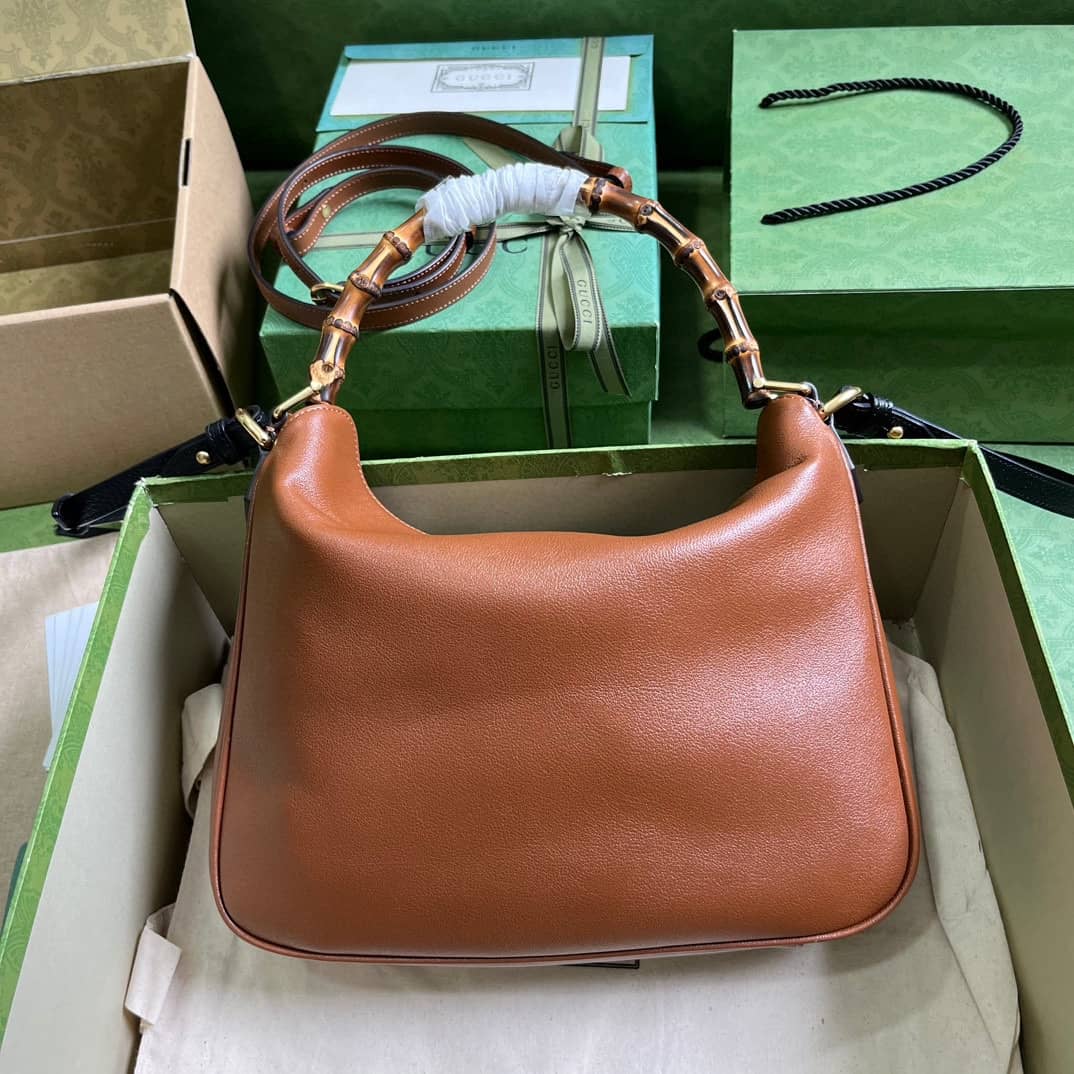 Replica Gucci Diana Medium Shoulder Bag 746124