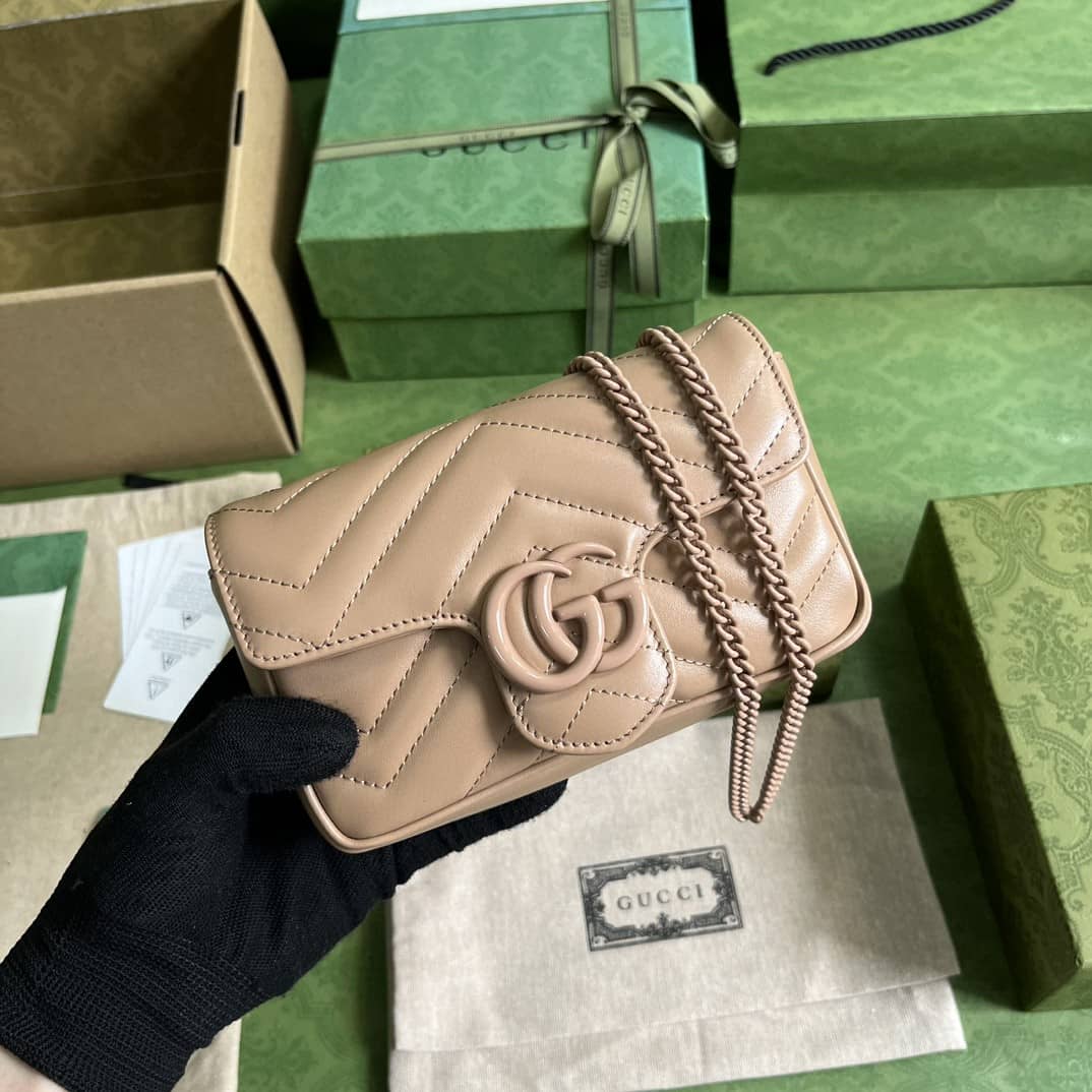 Replica Gucci GG Marmont MatelassÉ Leather Super Mini Bag 476433