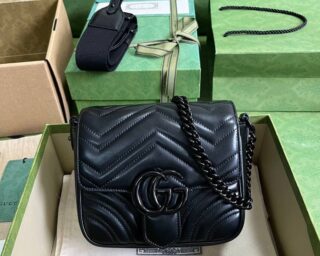 Replica Gucci GG Marmont MatelassÉ Shoulder Bag 739681