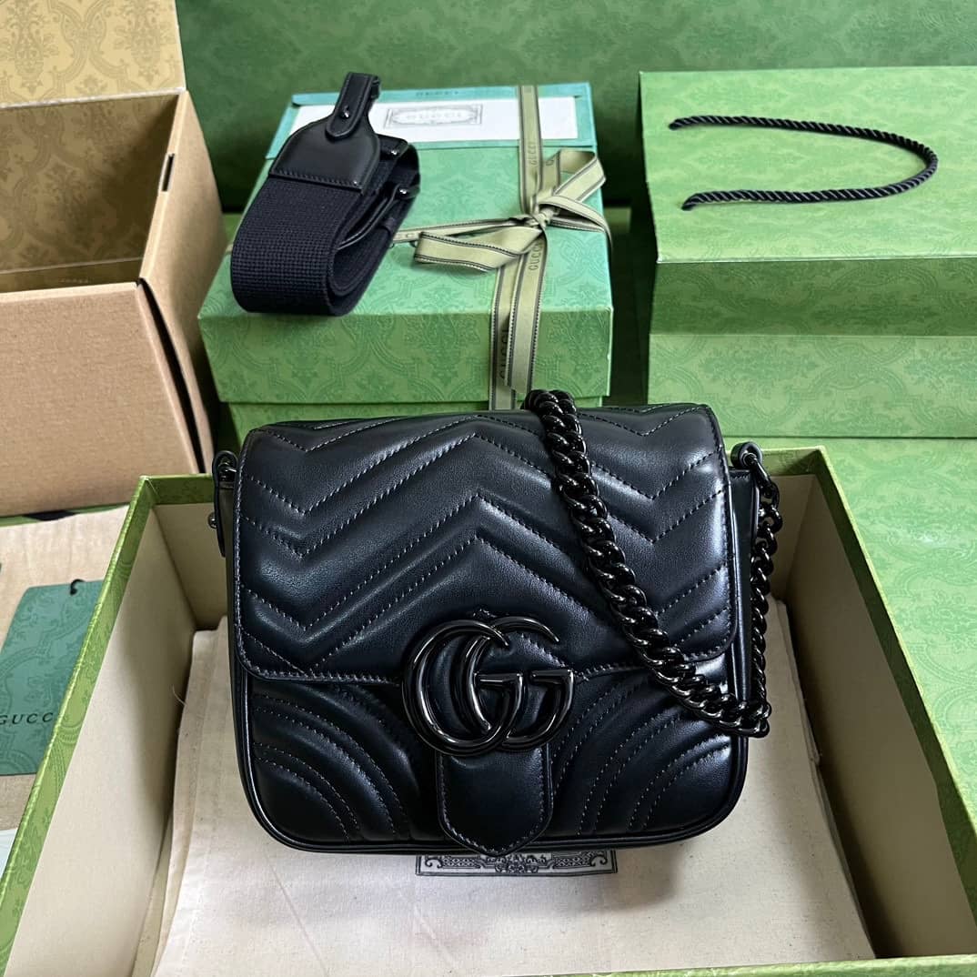 Replica Gucci GG Marmont MatelassÉ Shoulder Bag 739681