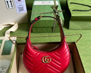 Replica Gucci GG Marmont Half-Moon-Shaped Mini Bag 699514