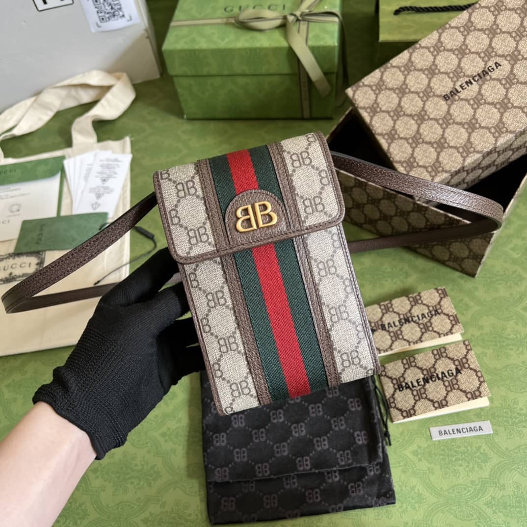 Replica Gucci Balenciaga Collaboration The Hacker Project Phone Bag 680130