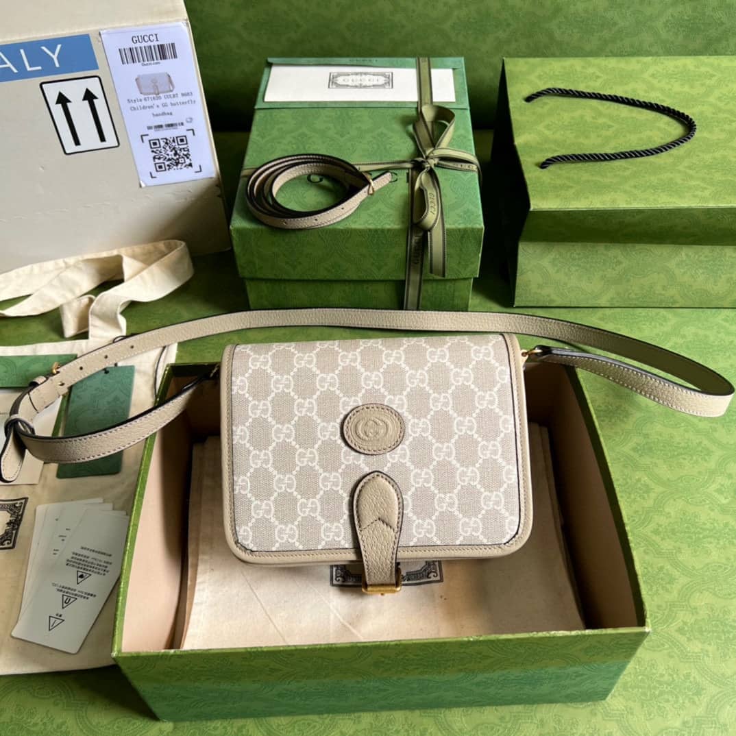 Replica Gucci Mini Shoulder Bag With Interlocking G 671620