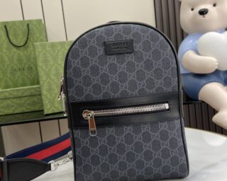 Replica Gucci GG Black Supreme Crossbody Bag 771164