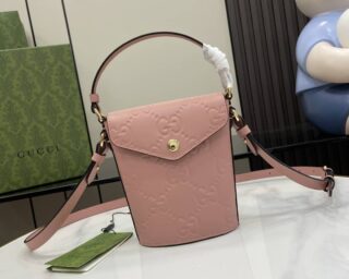 Replica Gucci Logo Embossed Top Handle Bag 772795