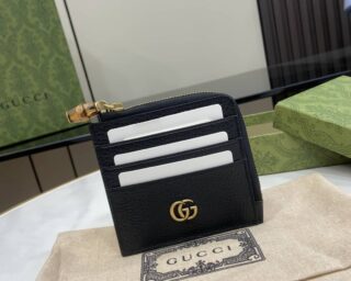 Replica Gucci GG Logo Zip Leather Card Case With Bamboo 739497