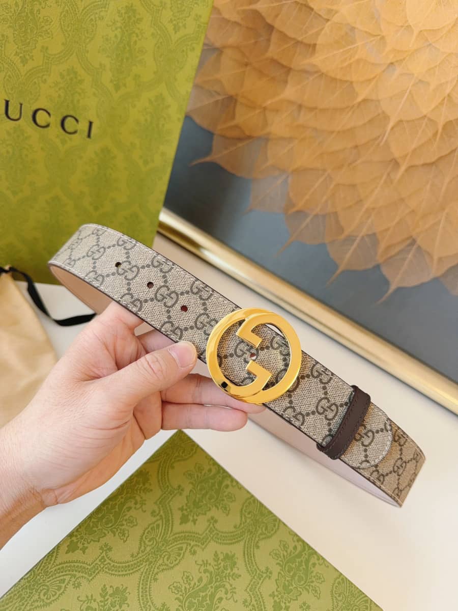 7 Star Gucci GG Supreme Leather Belt