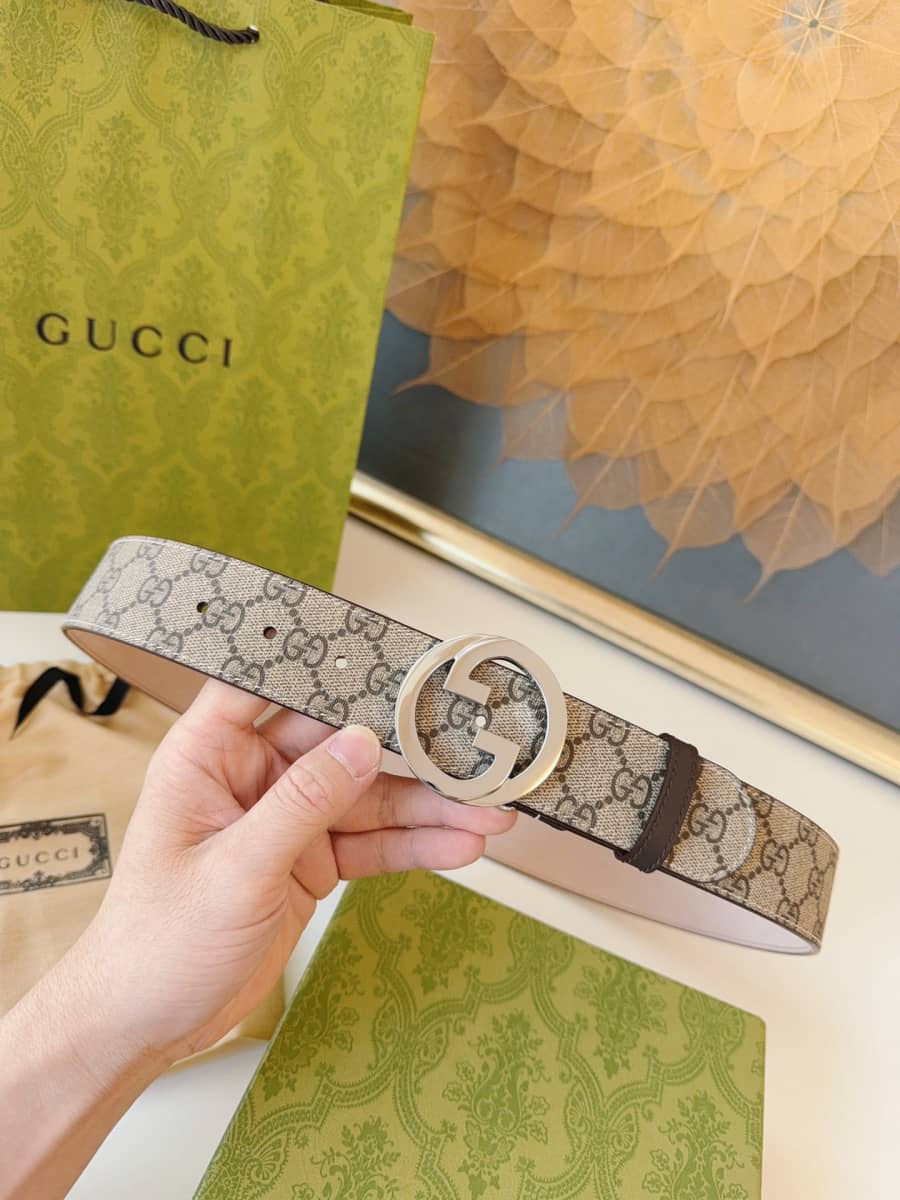 Replica Gucci GG Supreme Buckle Belt