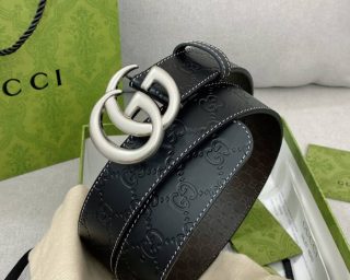 Replica Gucci Pearl Buckle Belt