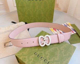 Replica Gucci Belt With Pearl Buckle