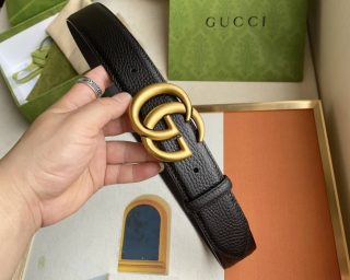 Replica Gucci Pearl Buckle Belt