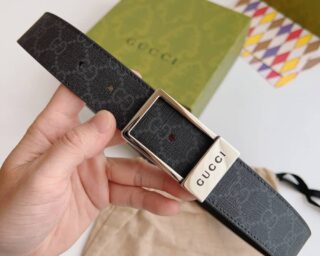 7 Star Gucci GG Supreme Leather Belt