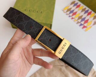 Replica Gucci GG Supreme Buckle Belt