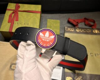 Fake Gucci GG Supreme Logo Belt