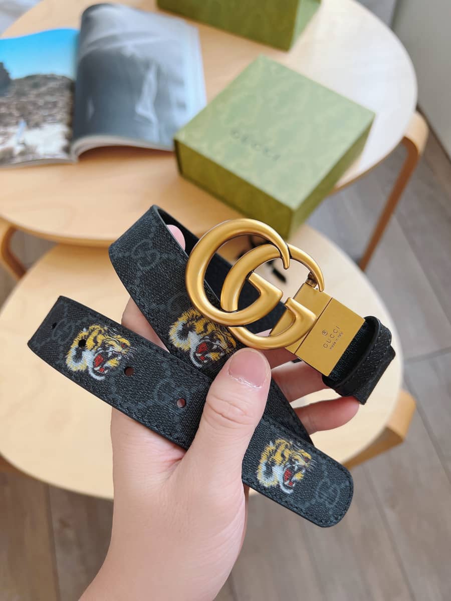 Fake Gucci GG Marmont Logo Belt