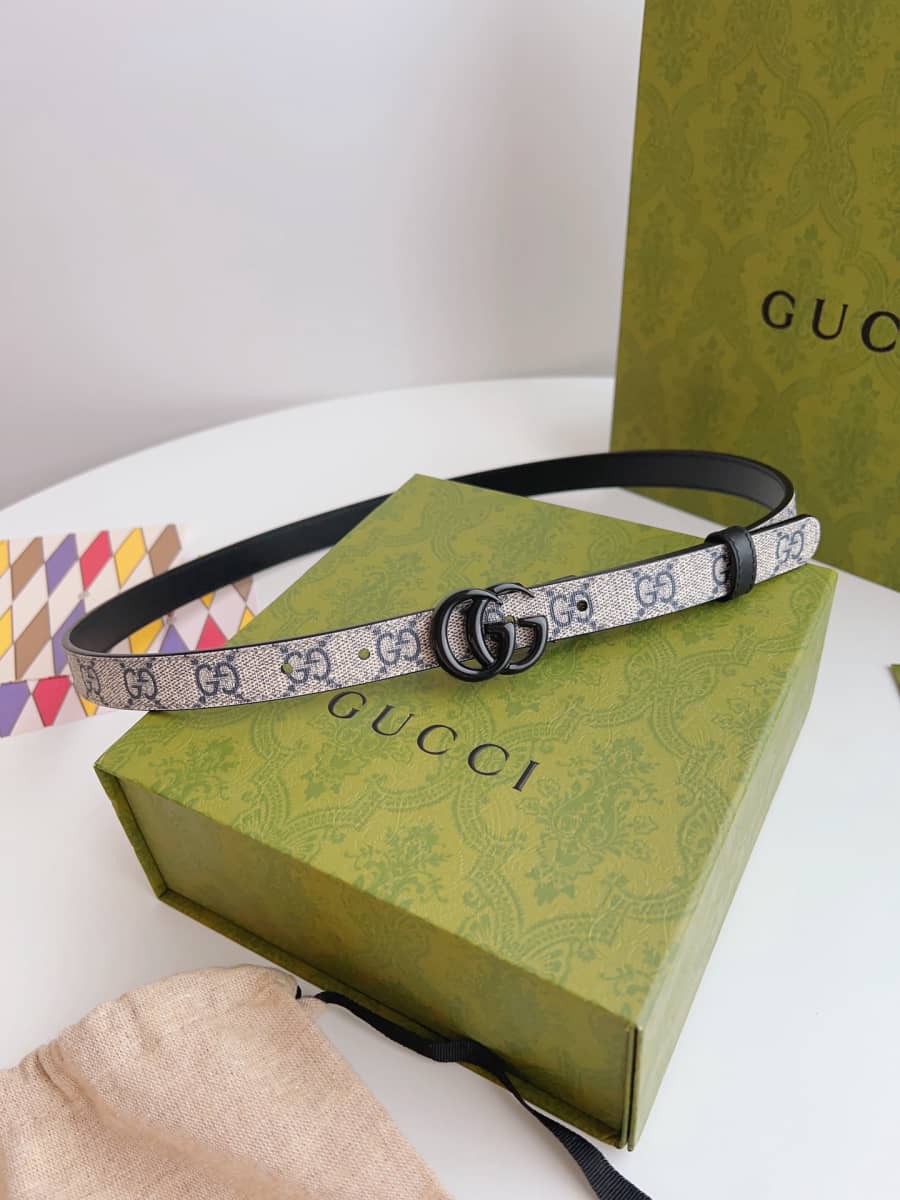 Fake Gucci GG Supreme Logo Belt