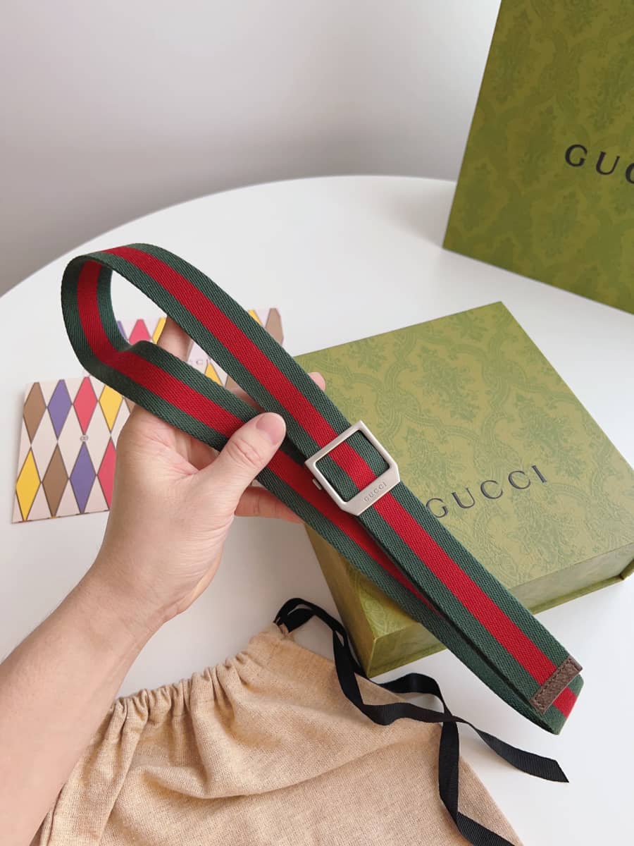 Replica Gucci Womens Floral Belt