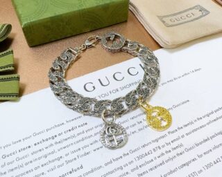 Replica Gucci Snake Bracelet