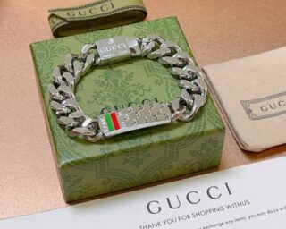 Replica Gucci Mens Gold Bracelet