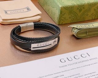 Replica Gucci Silver Heart Bracelet