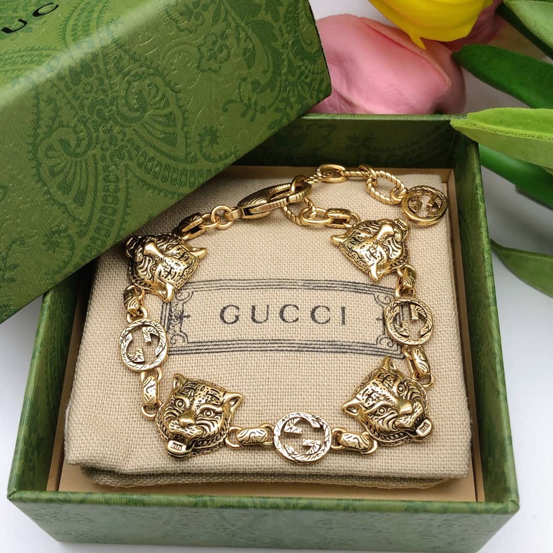 Replica Gucci Charm Bracelet Silver