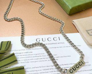 Replica Gucci Necklace Gold