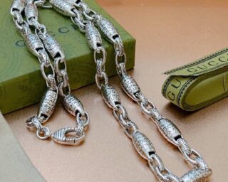 Replica Gucci Bar Necklace