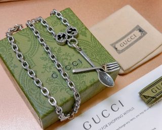 Replica Gucci Horsebit Necklace Gold