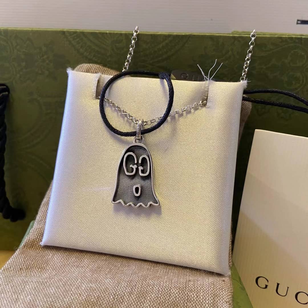 Replica Gucci Silver Heart Necklace