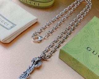 Replica Gucci ToGGle Necklace