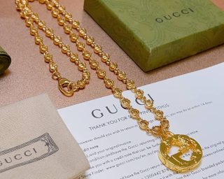 Replica Gucci ToGGle Heart Necklace