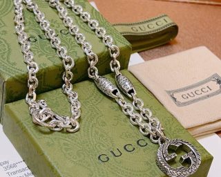 Replica Gucci Ball Necklace