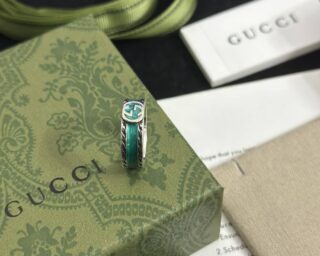 Replica Gucci White Gold Ring